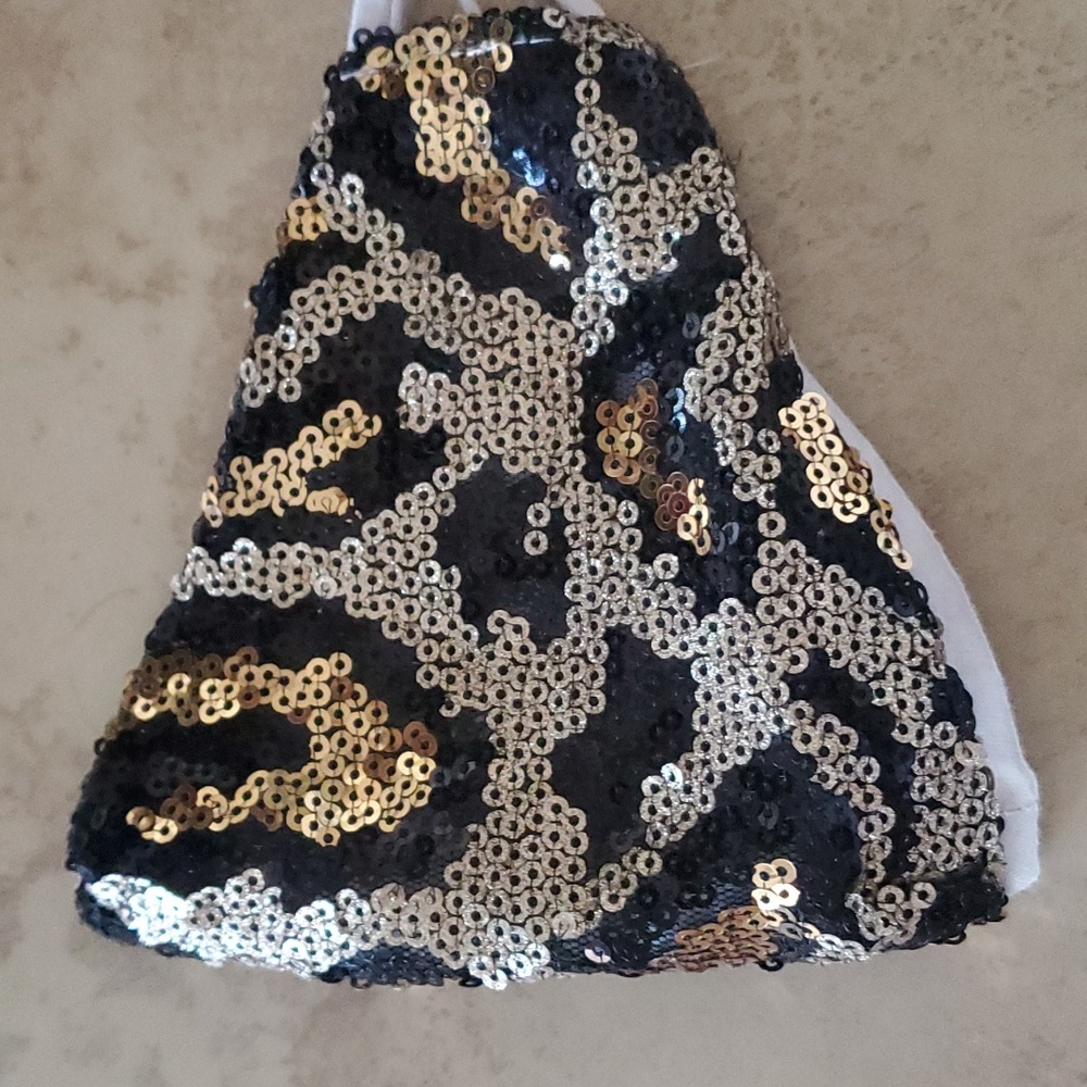 **SALE**Leopard Jeweled Facemask nwot